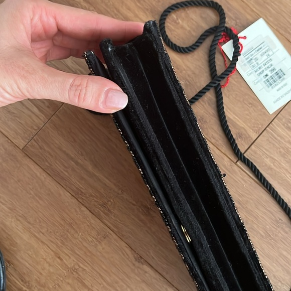 Vintage Valentino evening black and gold sequin hand bag clutch - Picture 3 of 9